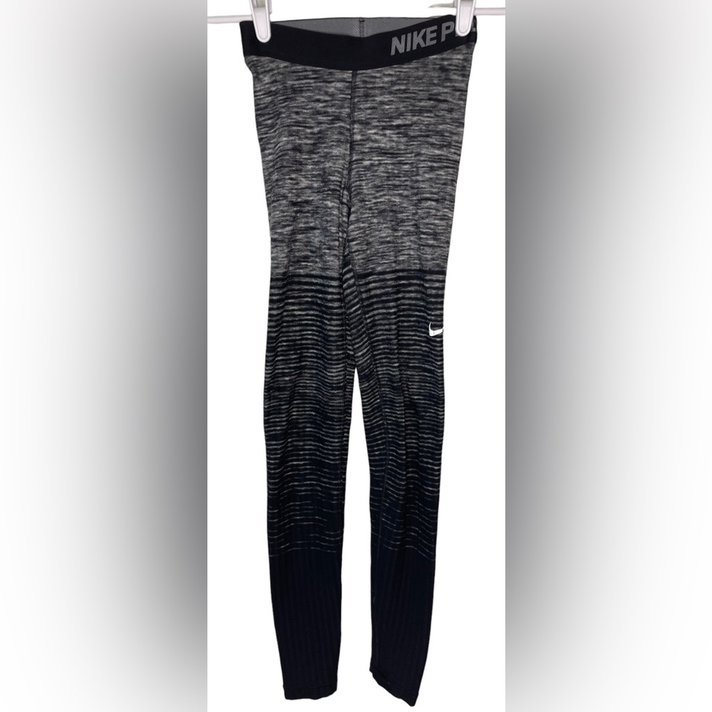 Nike Pro Hyperwarm Leggings Athletic Tights